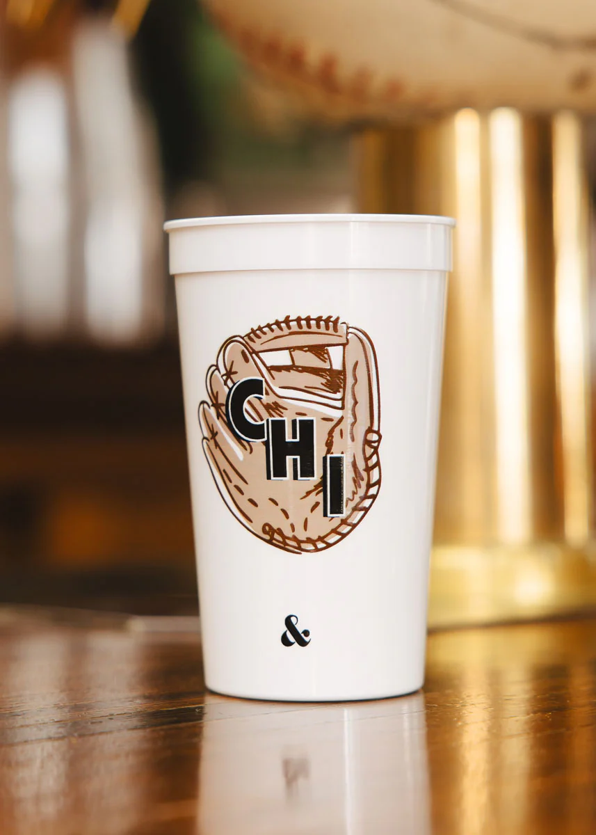 Chi Baseball Mitt Stadium Cup - Black & White - Image 2