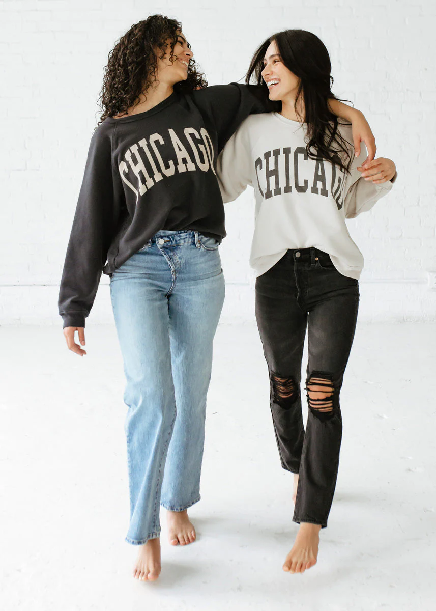 Chicago Classic Crew Sweatshirt - Vintage Stone - Image 3