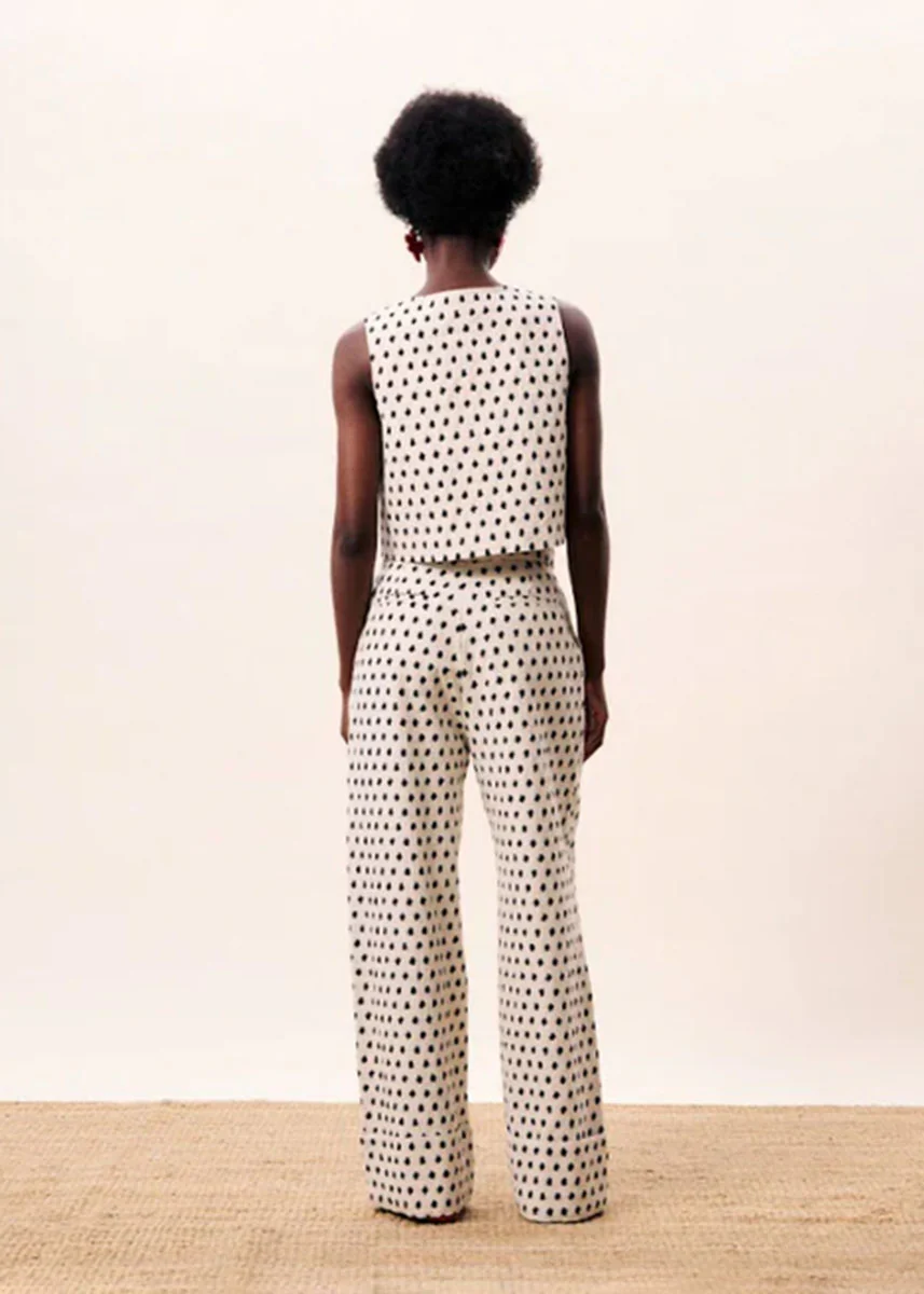 Nautilus Vest - Creme - Image 3