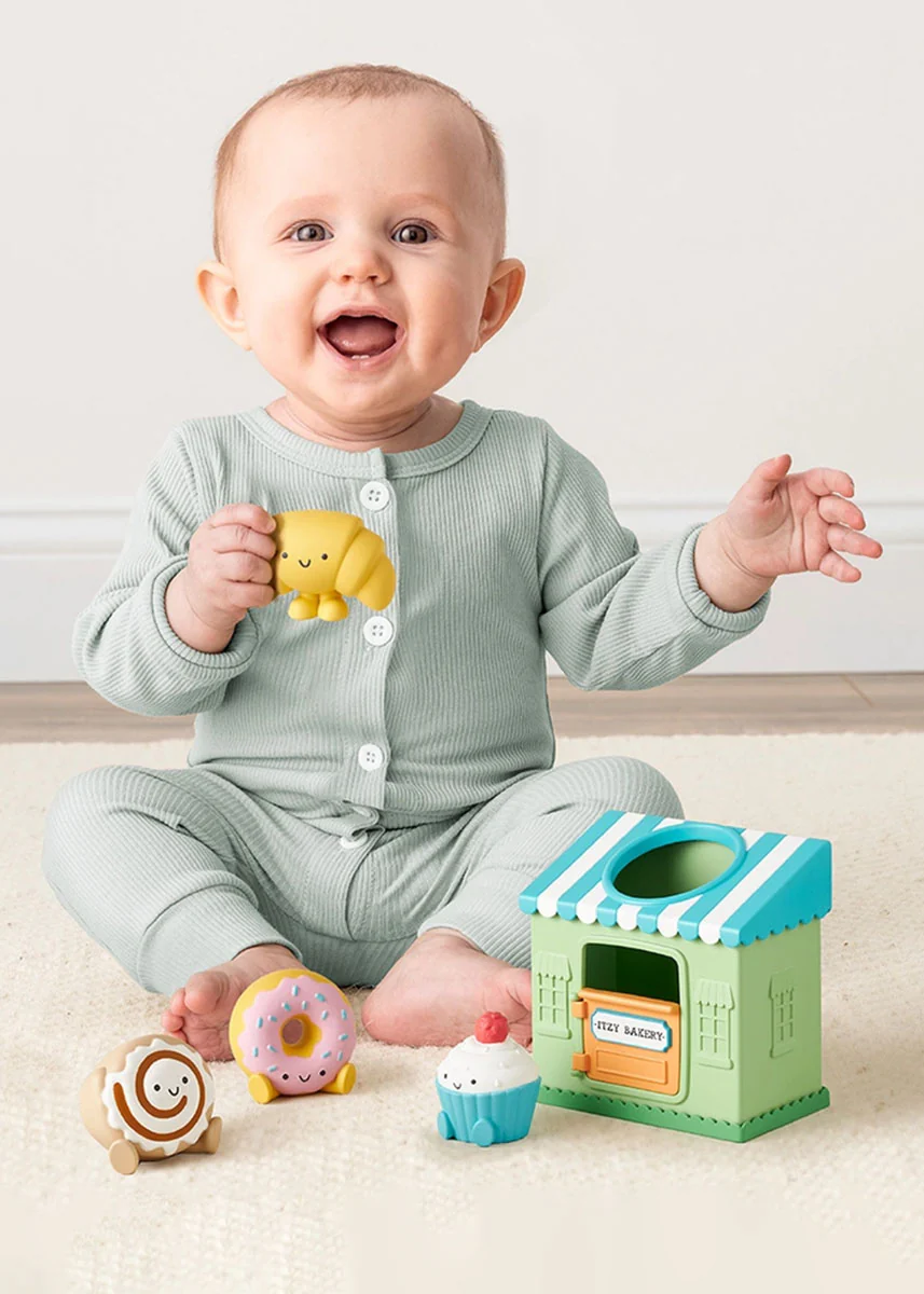 Itzy Play Bakery™ Set - Image 4