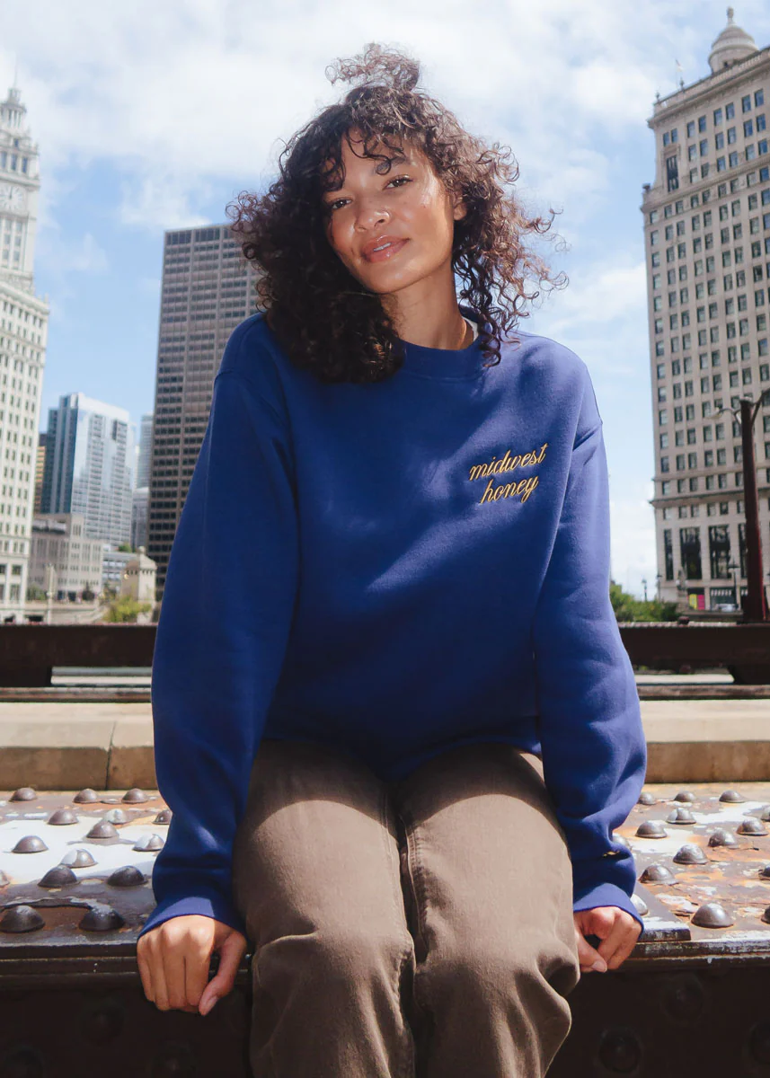 Midwest Honey Script Sweatshirt - Image 6