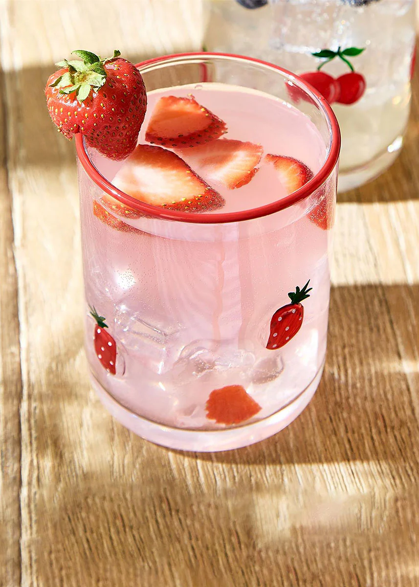 Painted Strawberries Glass - Image 2