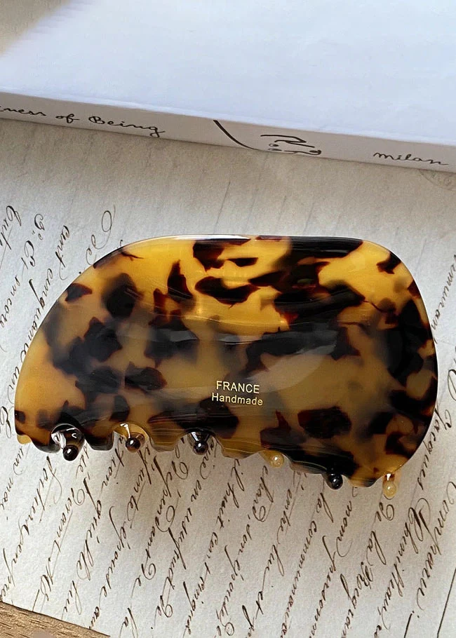 Shell Hair Claw Clip - Coffee